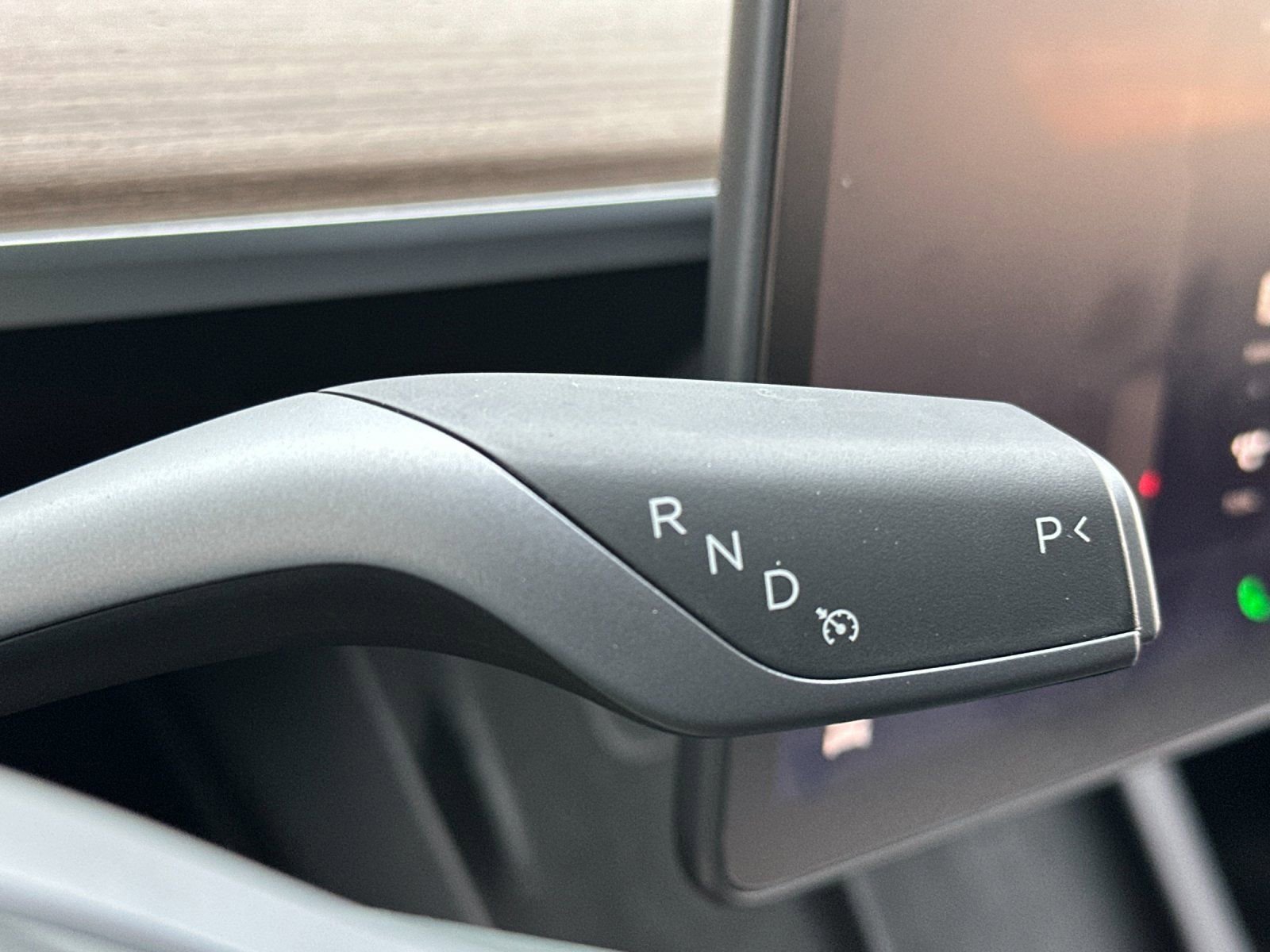 Used 2024 Tesla Model Y Performance image 25