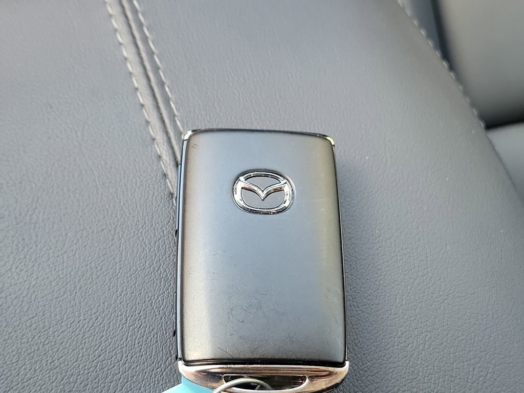 Used 2025 MAZDA CX-30 AWD 2.5 S w/ Select Sport Pkg image 35