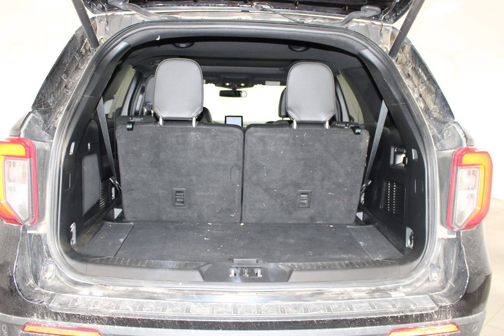 Used 2024 Ford Explorer ST w/ Equipment Group 401A image 14