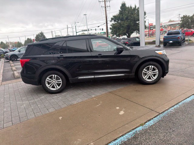 Used 2020 Ford Explorer XLT RWD image 9