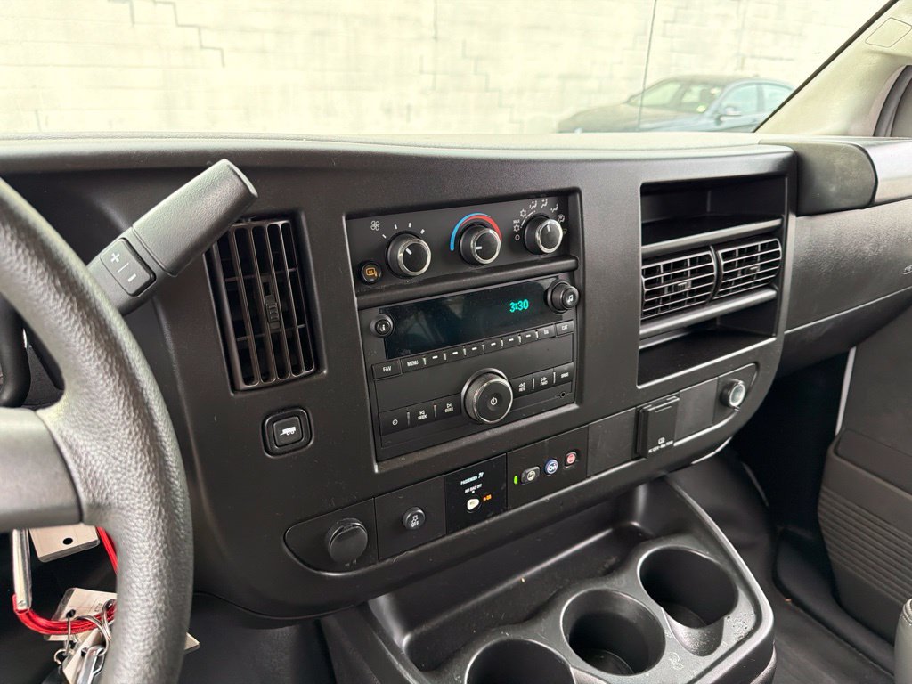 Used 2022 Chevrolet Express 2500 LS RWD image 25