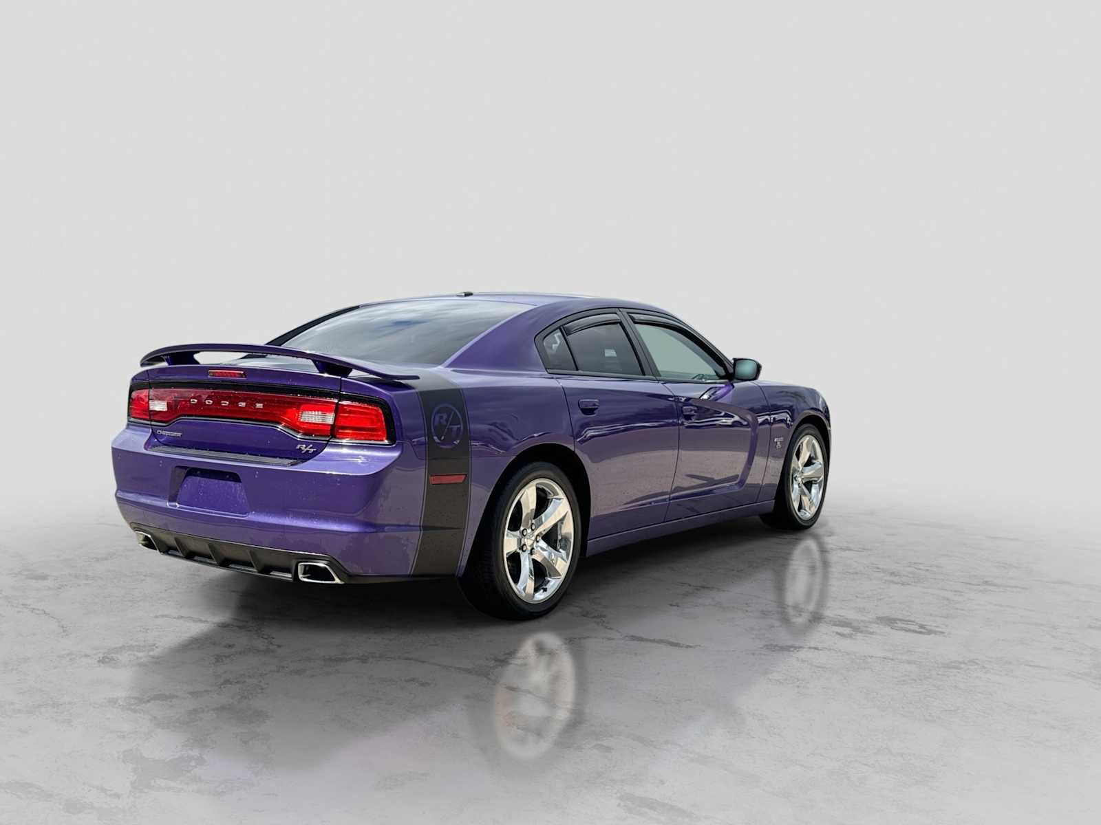 Used 2014 Dodge Charger R/T RWD image 6