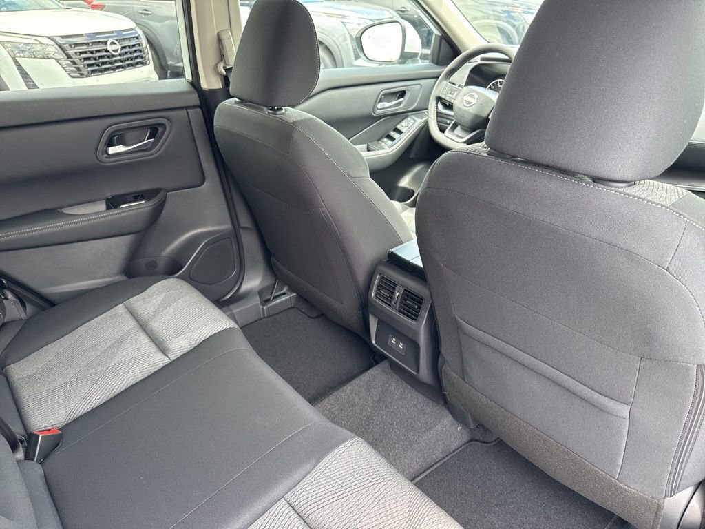 New 2026 Nissan Rogue SV FWD image 20