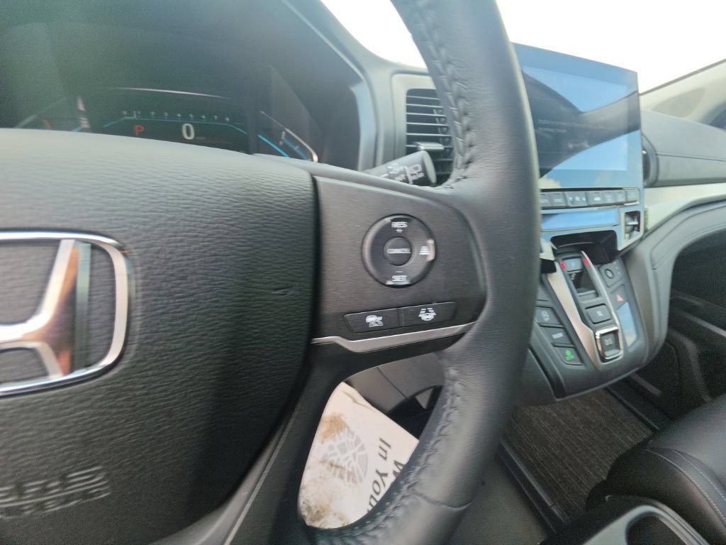 Certified 2024 Honda Odyssey EX-L image 17