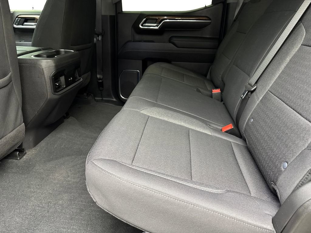 Used 2025 Chevrolet Silverado 1500 LT Trail Boss w/ Convenience Package II image 38