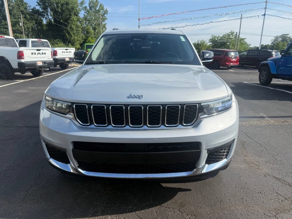 Used 2021 Jeep Grand Cherokee L Limited AWD/4WD image 9