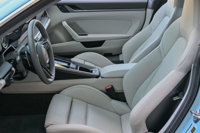 Used 2024 Porsche 911 Carrera S RWD image 23