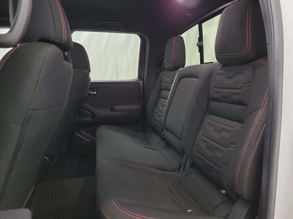 Used 2024 Nissan Frontier PRO-4X w/ Off-Road Protection Package AWD/4WD image 11