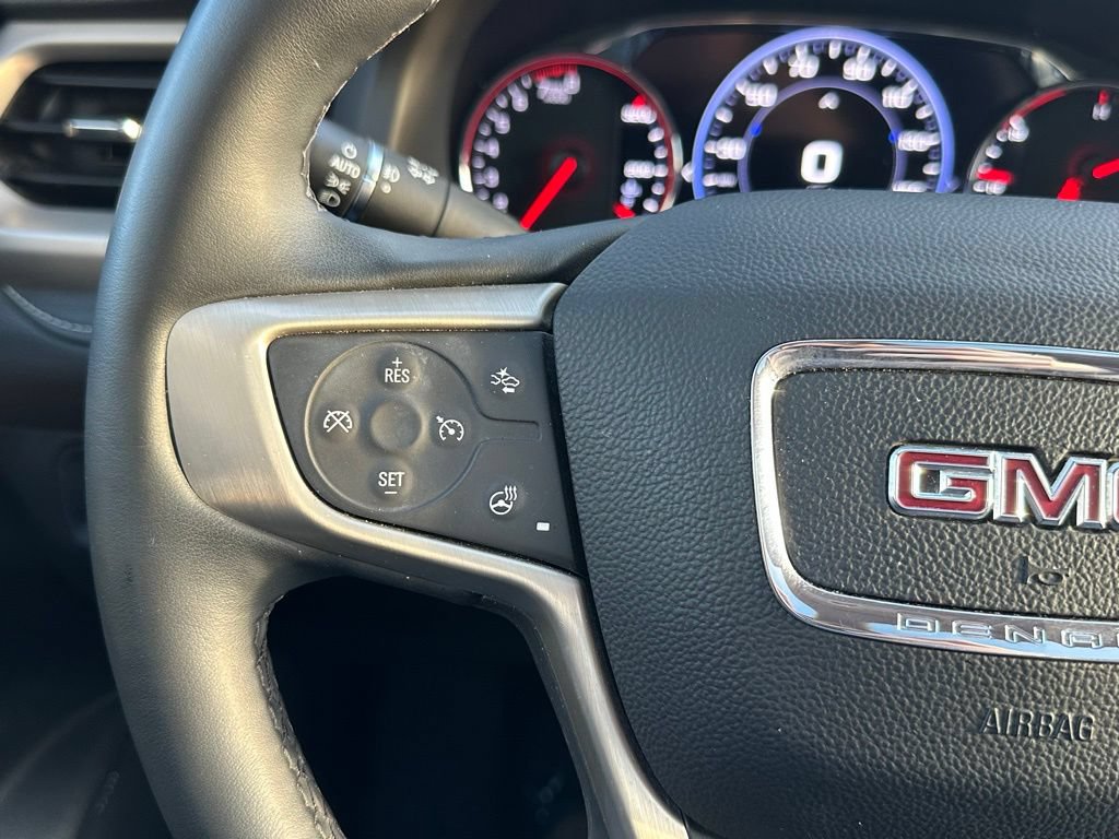 Used 2023 GMC Acadia Denali w/ Denali Ultimate Package AWD/4WD image 36