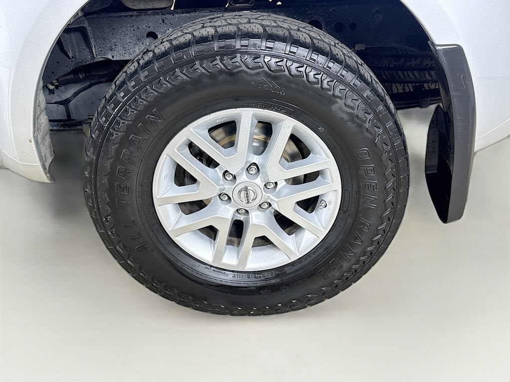 Used 2018 Nissan Frontier SV AWD/4WD image 26