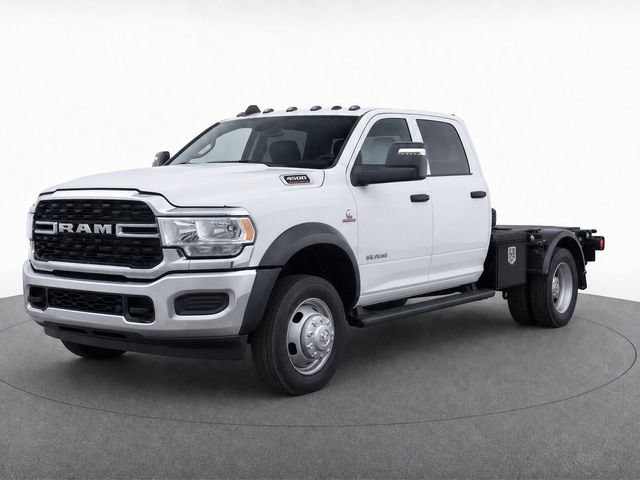 Used 2024 RAM 4500 SLT w/ Quick Order Package 2YG SLT AWD/4WD image 2