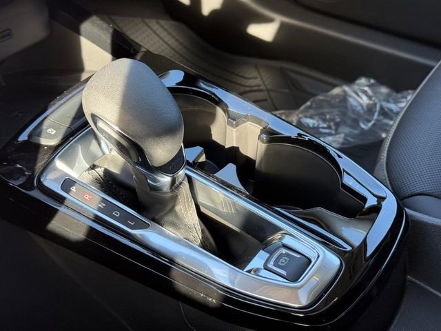 New 2026 Chevrolet Trax ACTIV w/ Sunroof Package FWD image 15