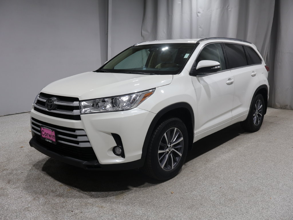 Used 2018 Toyota Highlander XLE AWD/4WD image 5