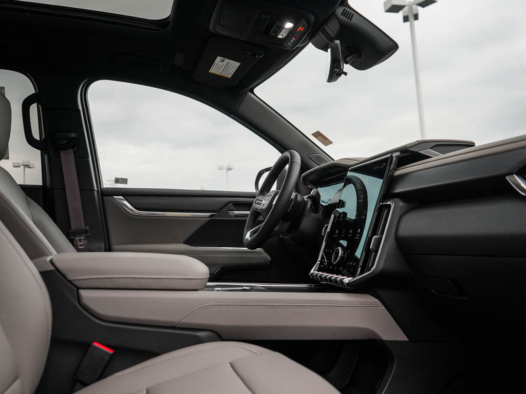 New 2027 GMC Acadia Elevation w/ Elevation Premium Package AWD/4WD image 11