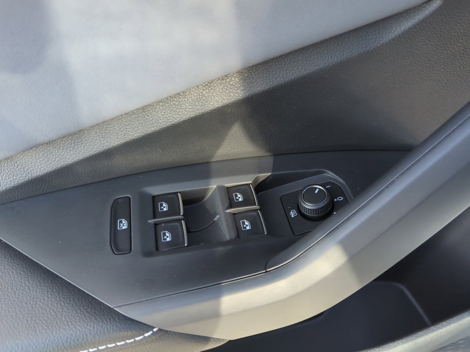 New 2026 Volkswagen Jetta SE image 13