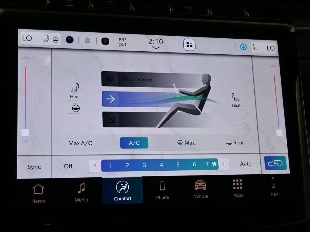 New 2025 Jeep Grand Cherokee Limited image 24