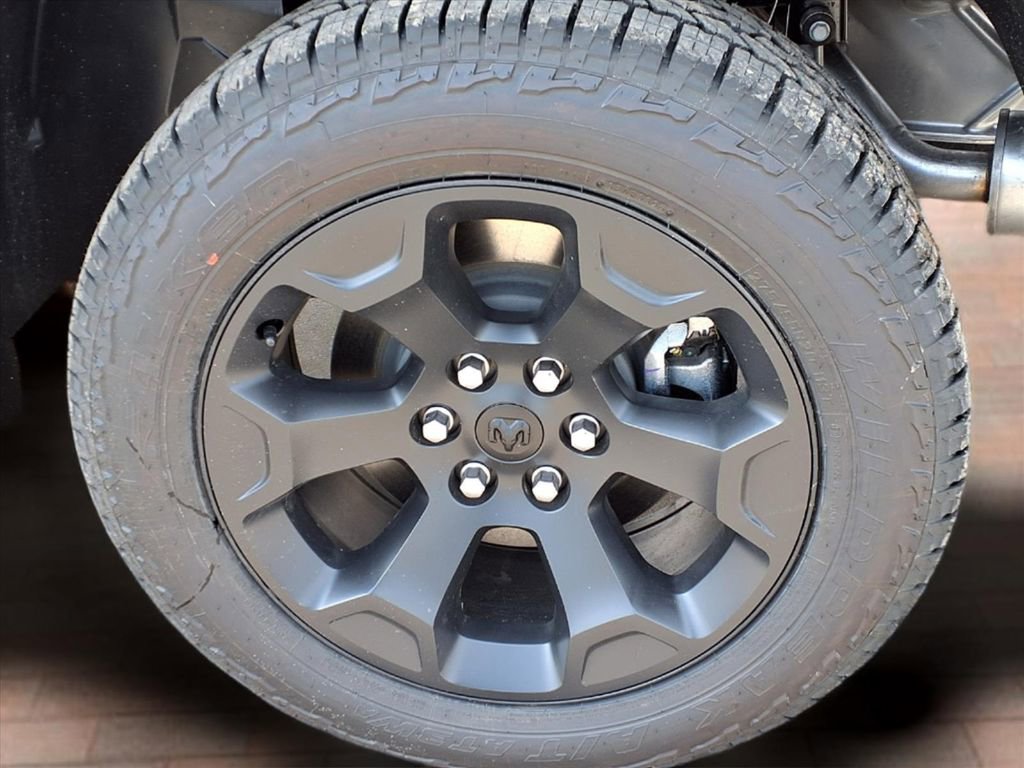 New 2026 RAM 1500 4x4 Crew Cab image 34