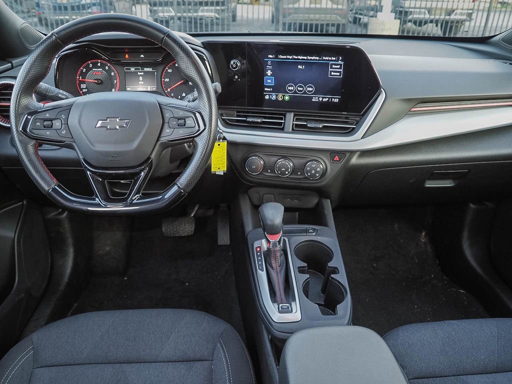 Used 2024 Chevrolet Trax RS w/ Driver Confidence Package image 10