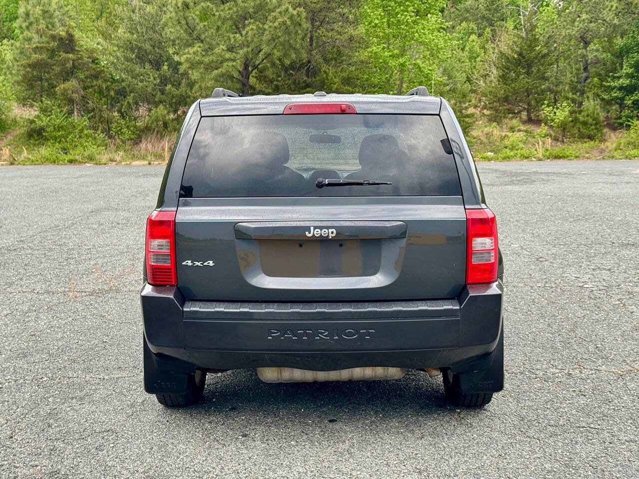 Used 2010 Jeep Patriot Latitude AWD/4WD image 5