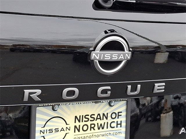 New 2026 Nissan Rogue SV w/ SV Premium Package image 11