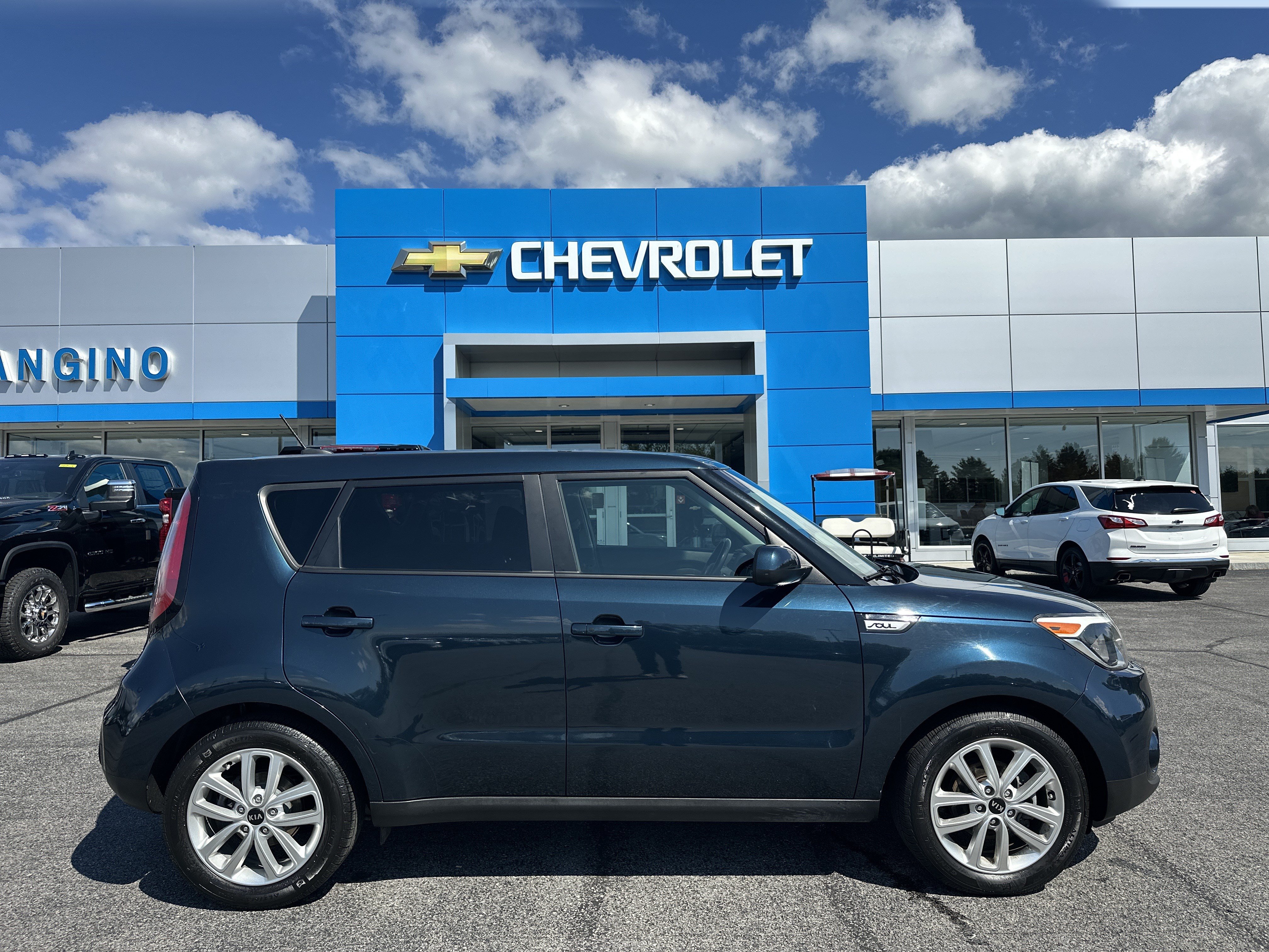 Used 2018 Kia Soul + w/ Audio Package FWD video 1