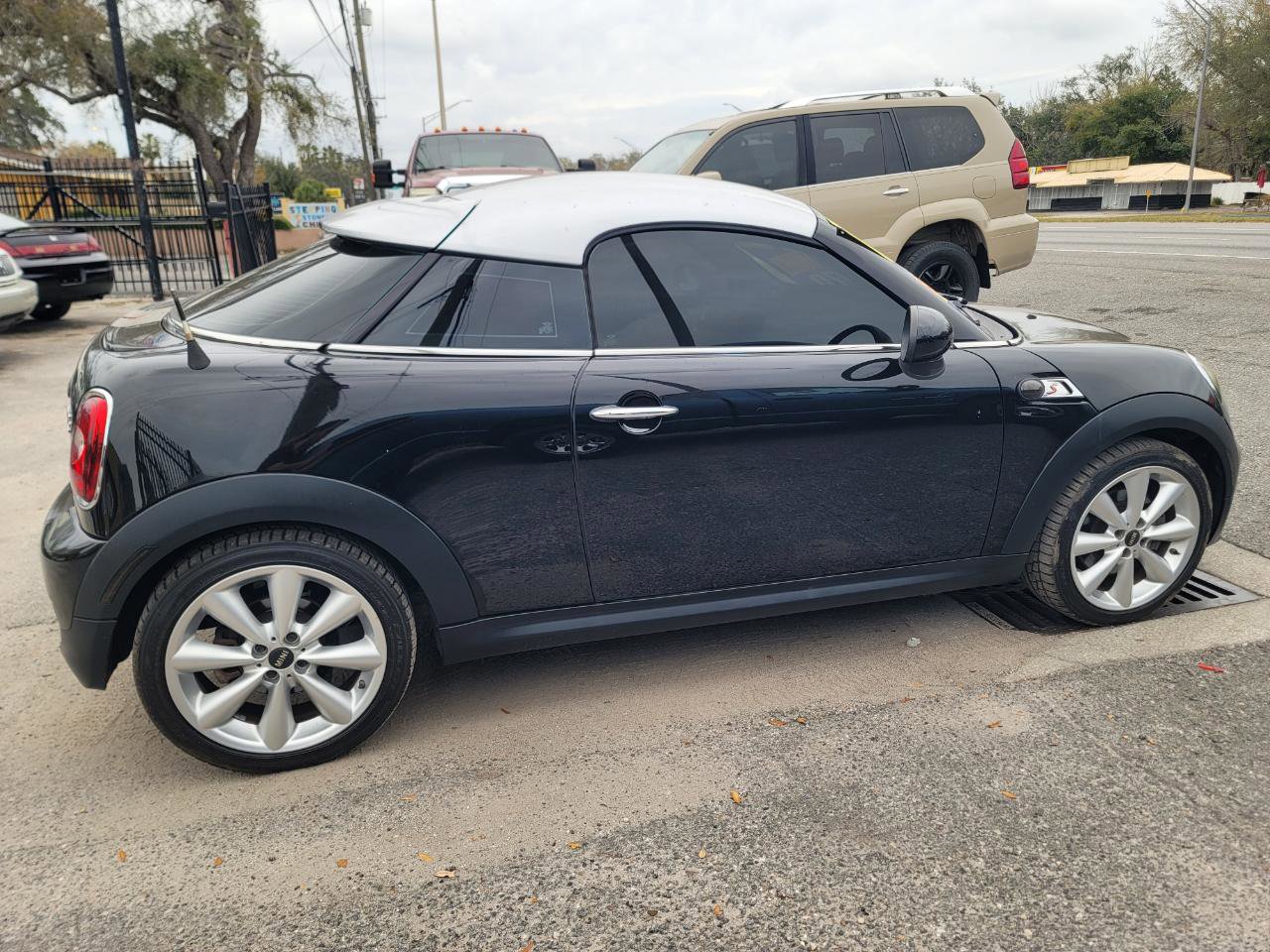 Used 2012 MINI Cooper Coupe S w/ Sport Pkg image 8