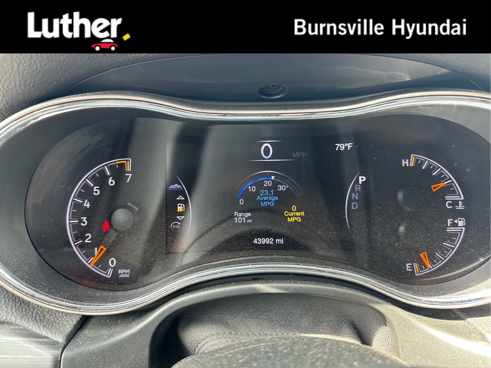 Used 2021 Jeep Grand Cherokee Laredo AWD/4WD video 1