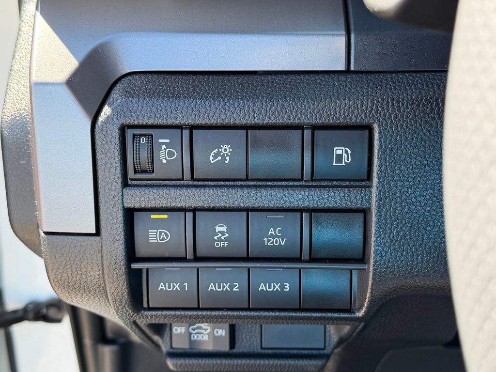 Used 2025 Toyota Tacoma TRD Off-Road w/ TRD Off Road Upgrade Package image 11