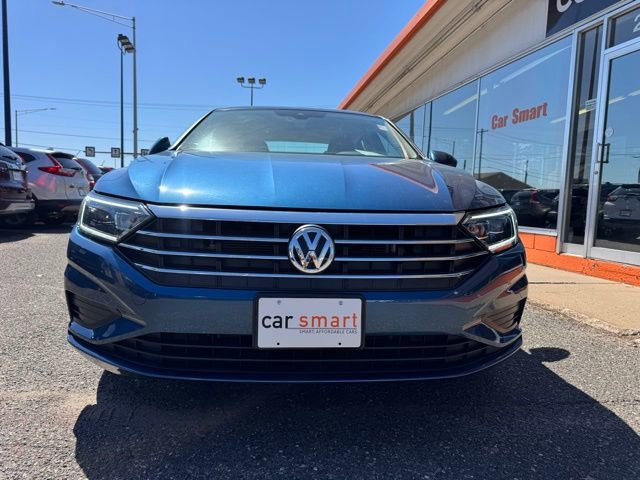 Used 2019 Volkswagen Jetta SEL image 2