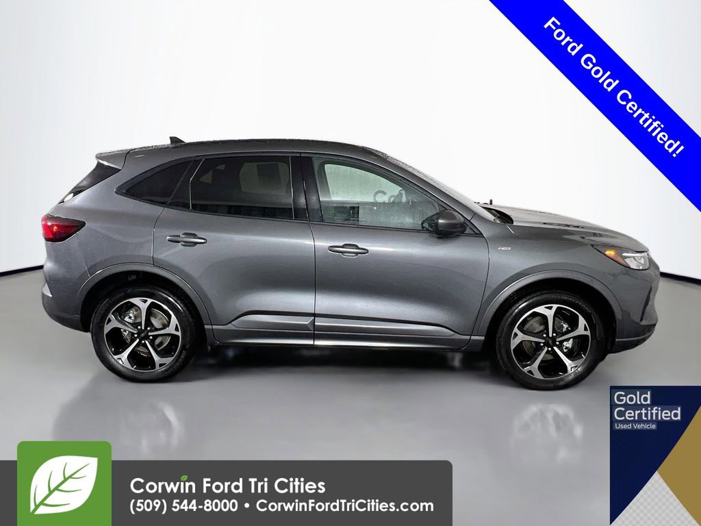 Certified 2024 Ford Escape ST-Line Select w/ Tech Pack #2 image 18