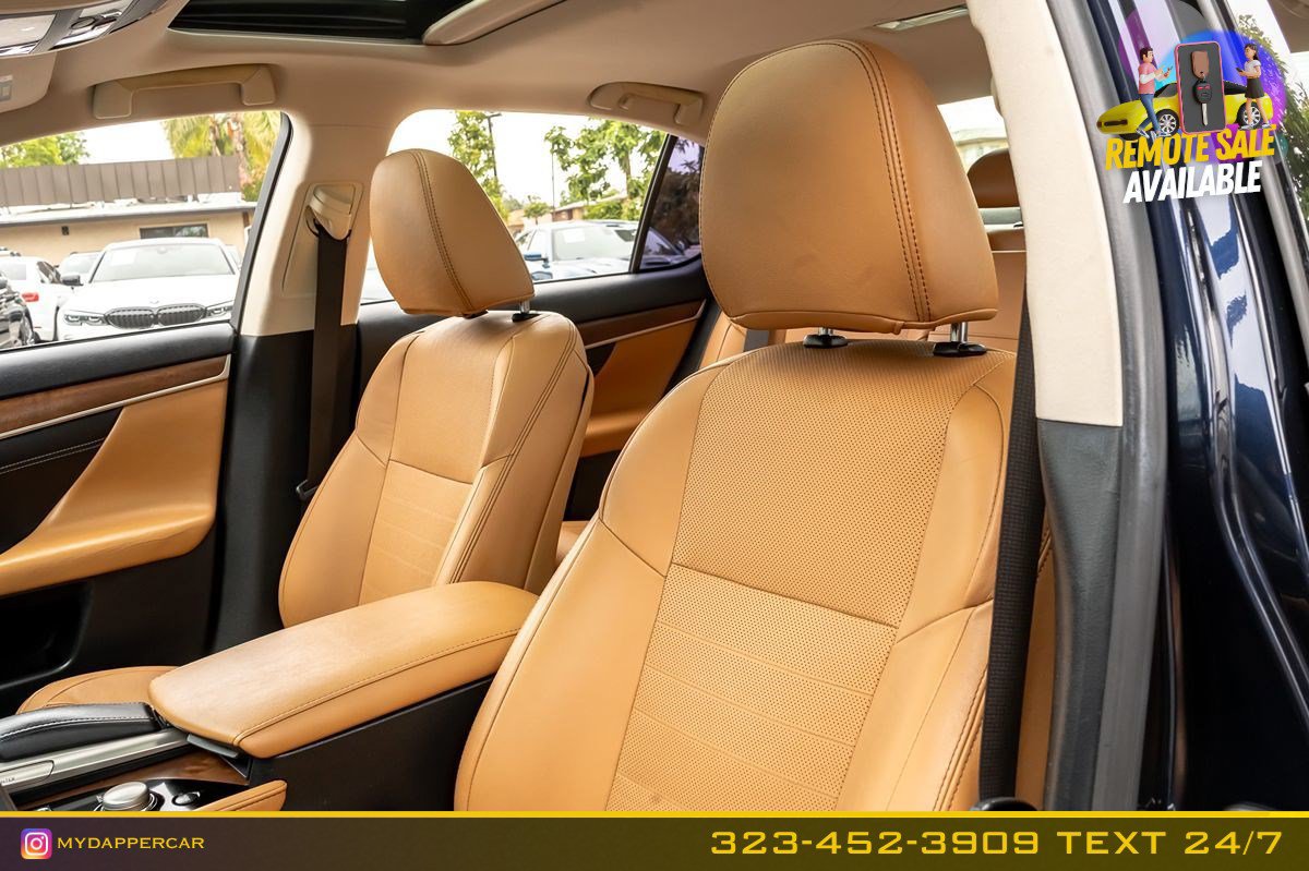Used 2017 Lexus GS 350 AWD w/ Premium Package image 12