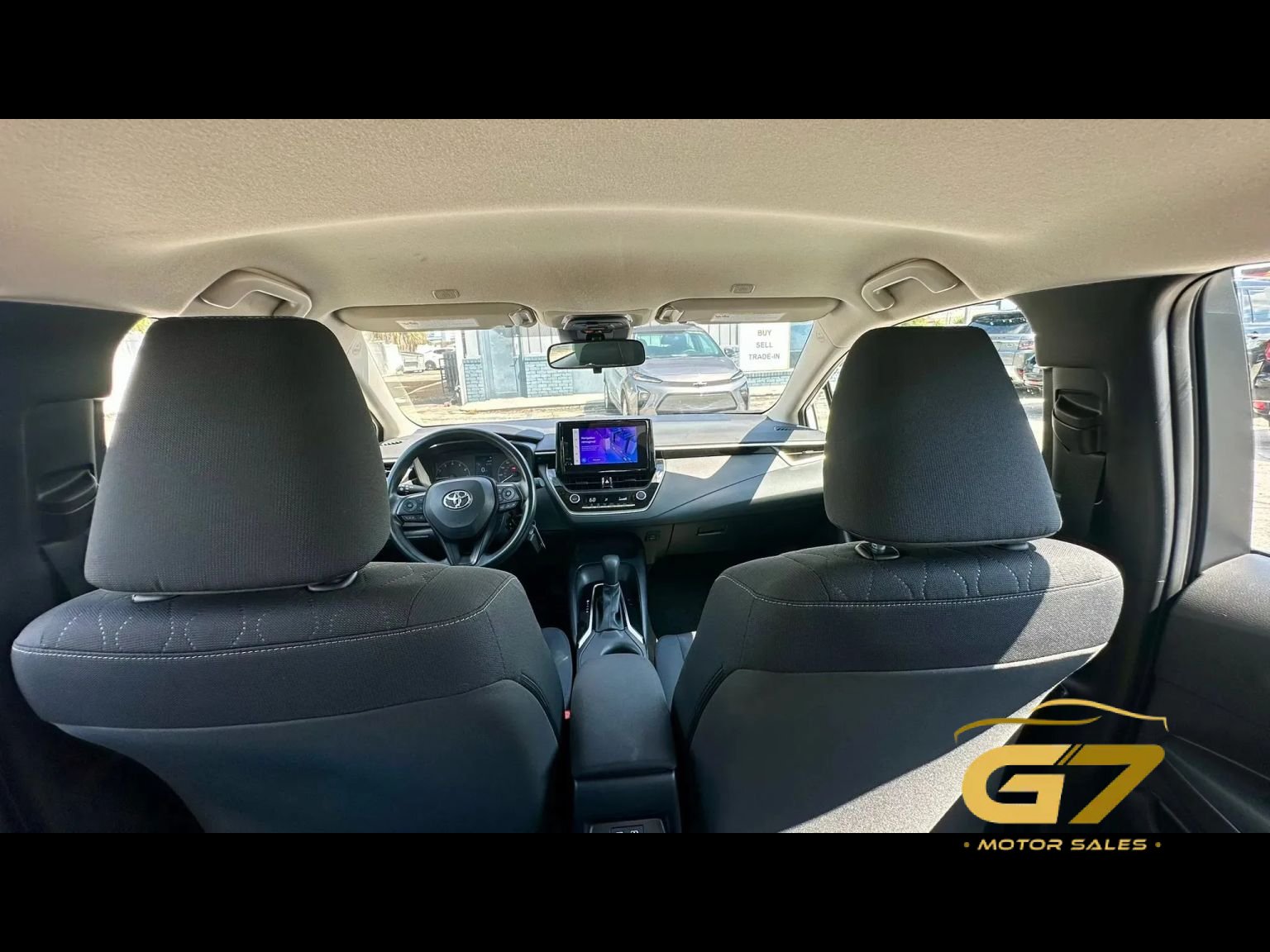 Used 2023 Toyota Corolla LE FWD image 11