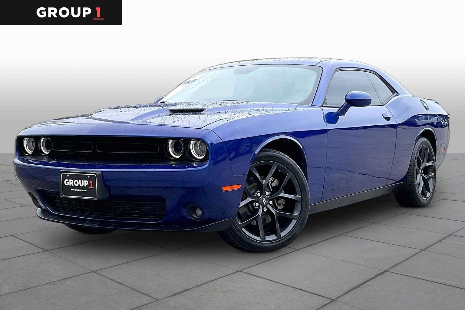 Used 2022 Dodge Challenger SXT w/ Plus Package RWD image 1