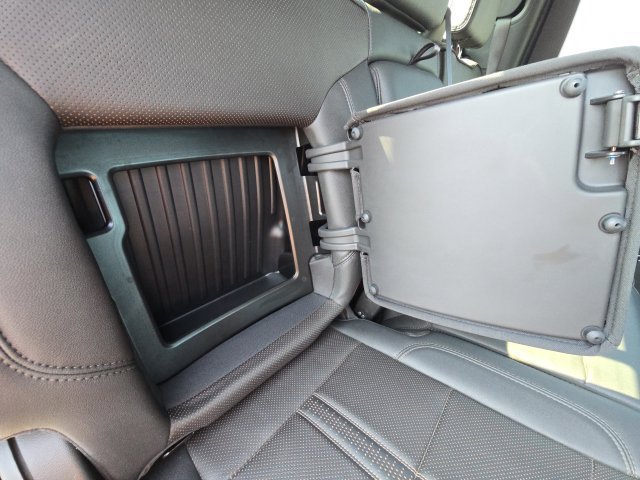 Used 2024 Chevrolet Silverado 3500 High Country w/ High Country Premium Package AWD/4WD image 17