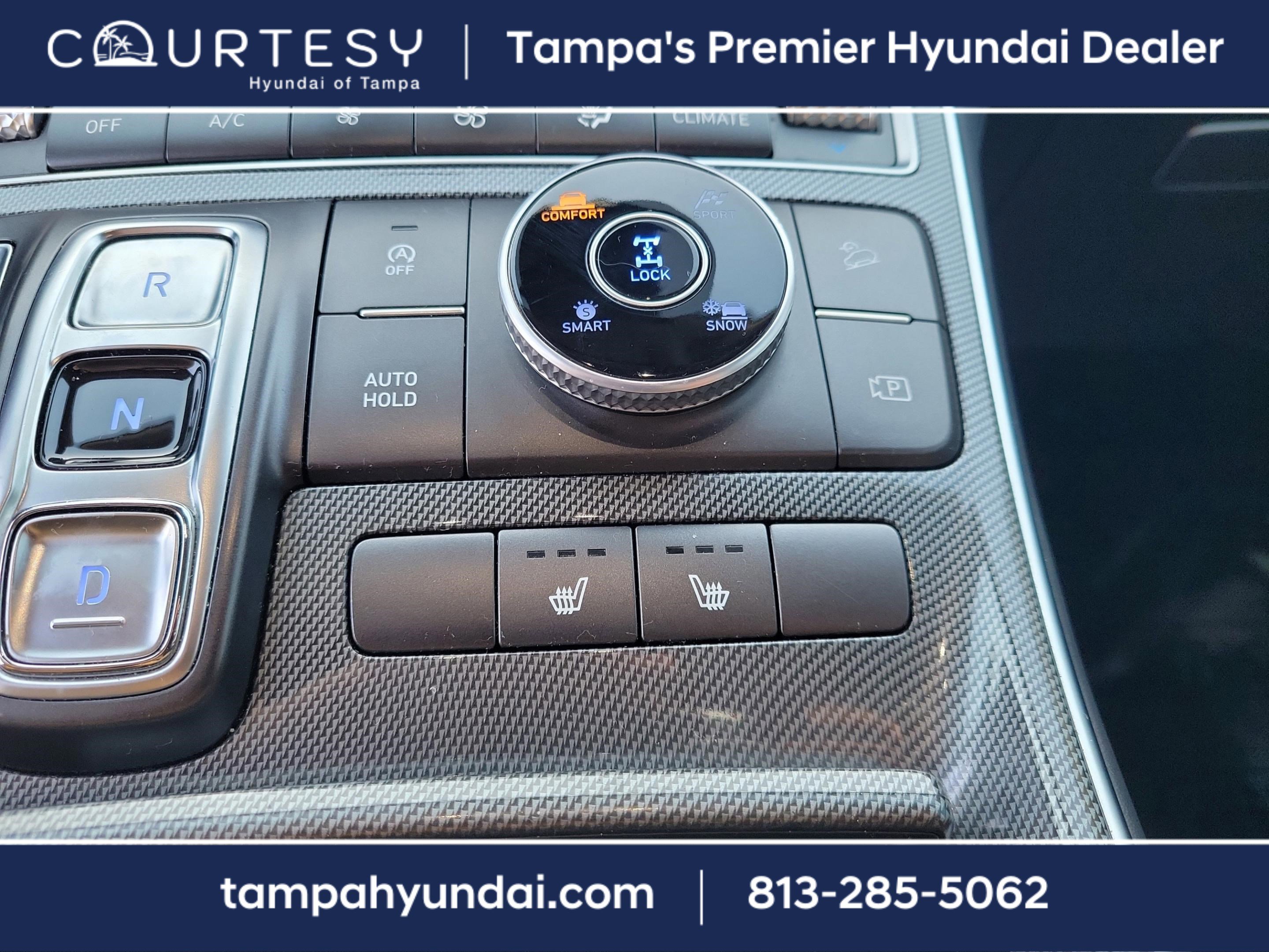 Certified 2023 Hyundai Santa Fe SEL w/ Premium Package image 33