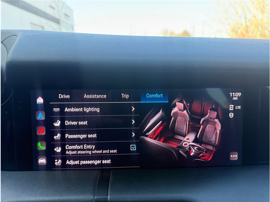 Used 2020 Porsche Taycan 4S image 20