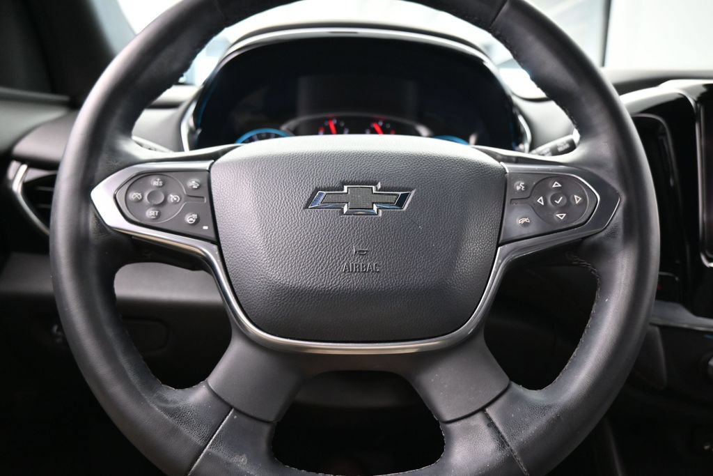 Used 2023 Chevrolet Traverse RS FWD image 33