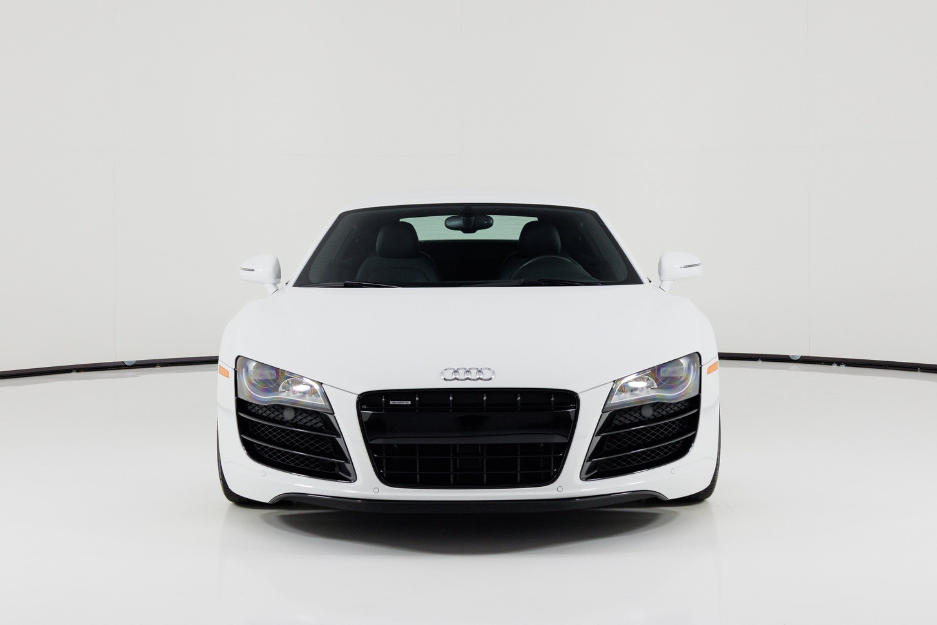 Used 2012 Audi R8 V10 AWD/4WD image 8