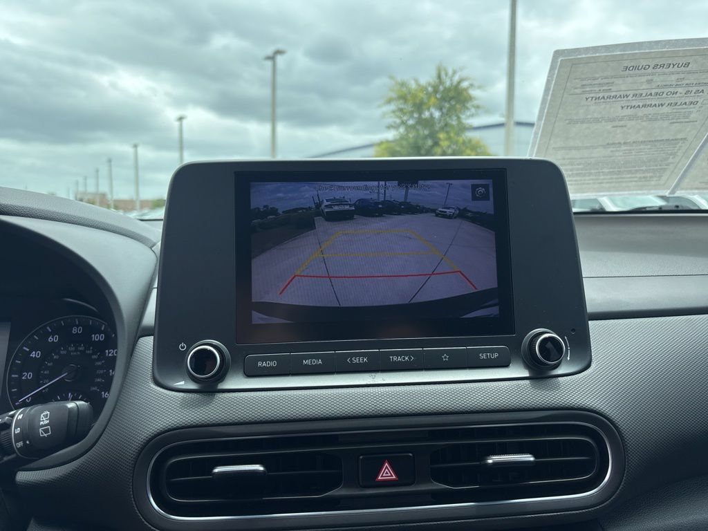 Used 2022 Hyundai Kona SE FWD image 29