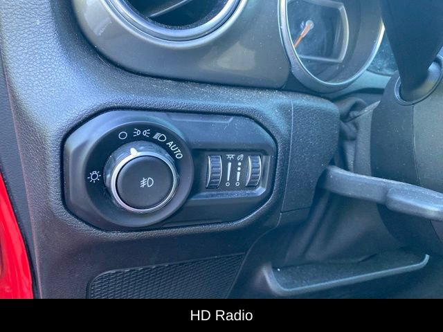 Used 2020 Jeep Wrangler Unlimited Sahara AWD/4WD image 11