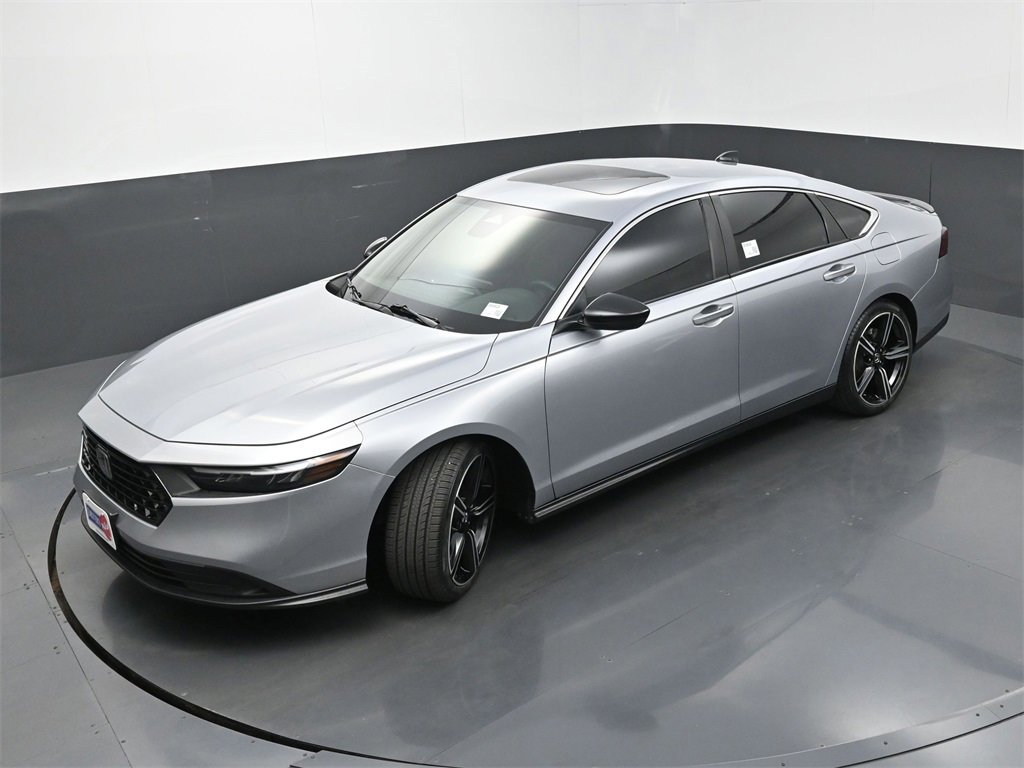 Used 2023 Honda Accord Sport image 29