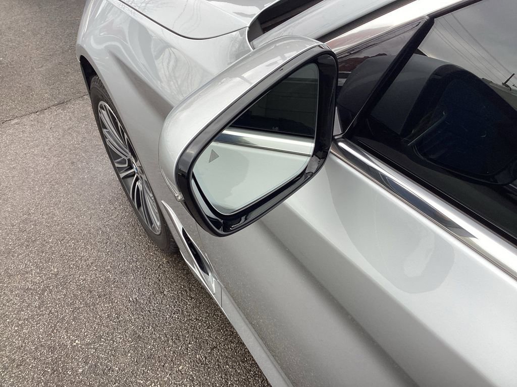 Used 2020 BMW 530i xDrive w/ Convenience Package image 33