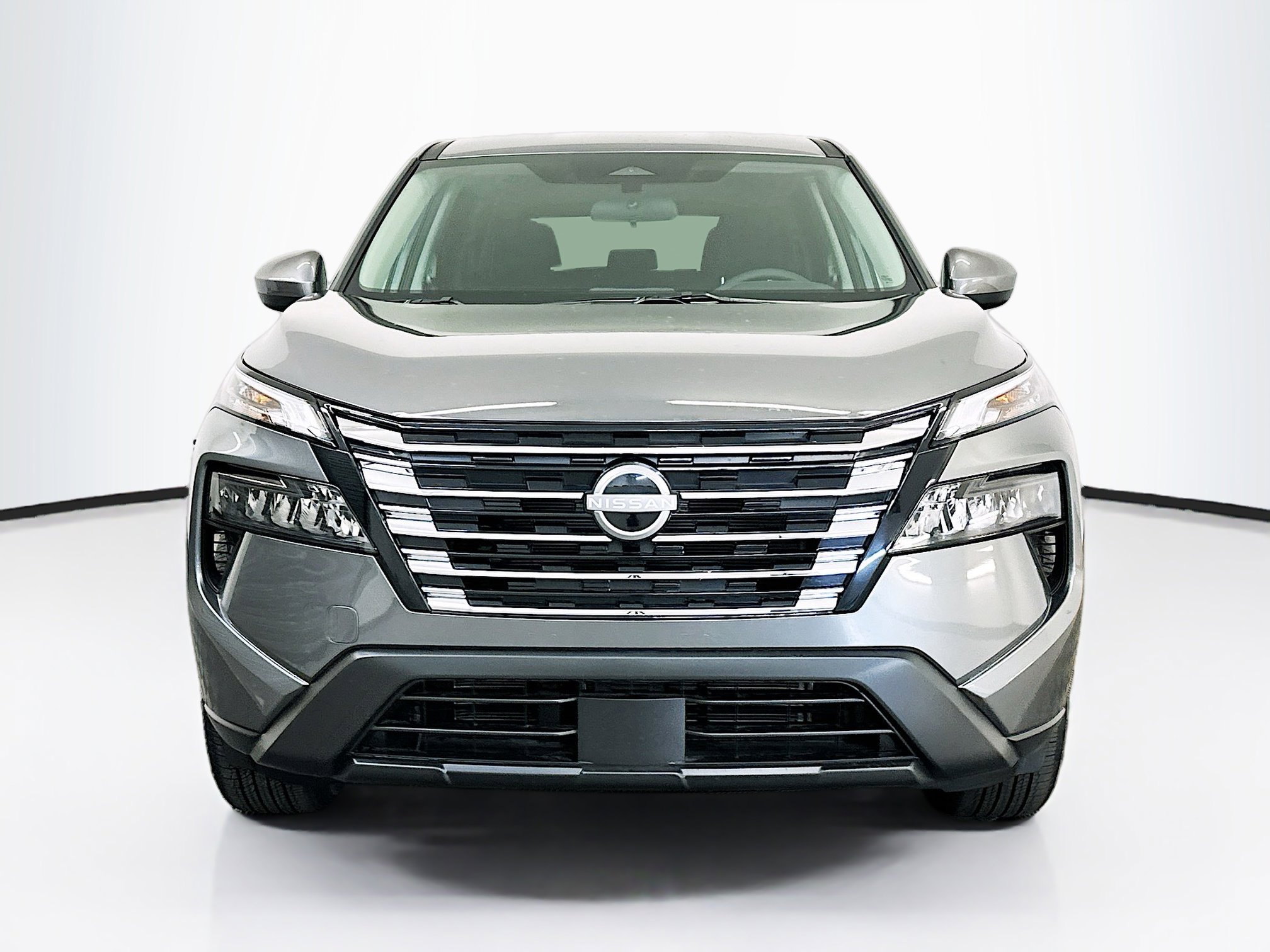 Used 2026 Nissan Rogue SV w/ Cold Weather Package image 2