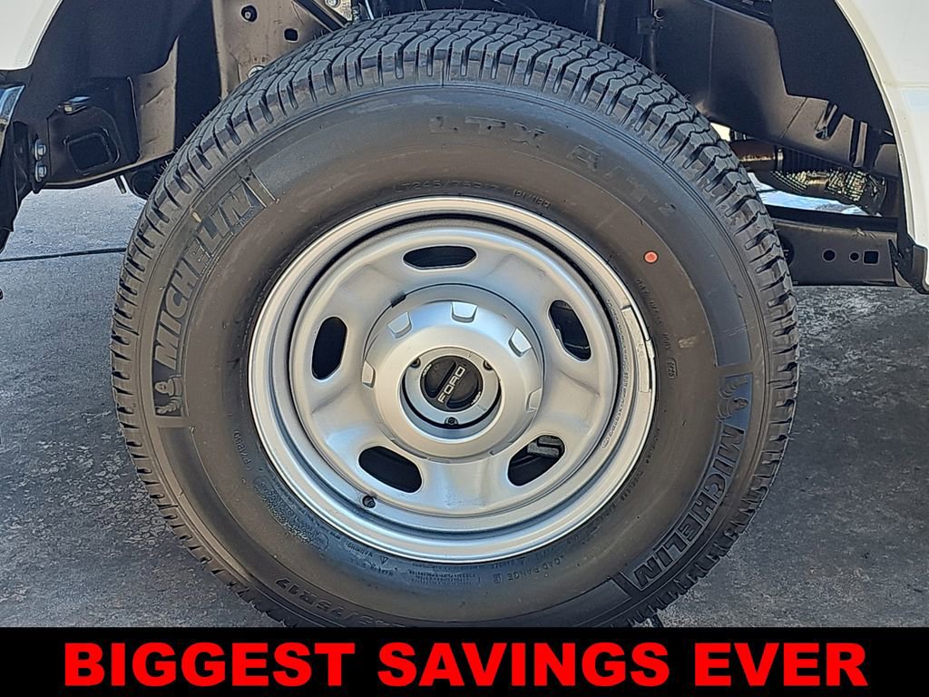 New 2025 Ford F250 XL w/ FX4 Off-Road Package image 36