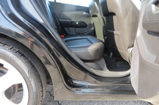 Used 2016 Chevrolet Sonic LTZ image 16