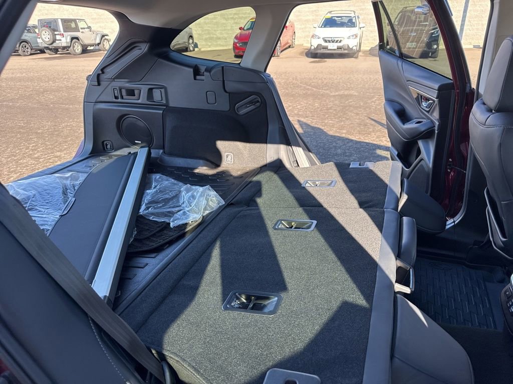 Certified 2023 Subaru Outback Limited image 18