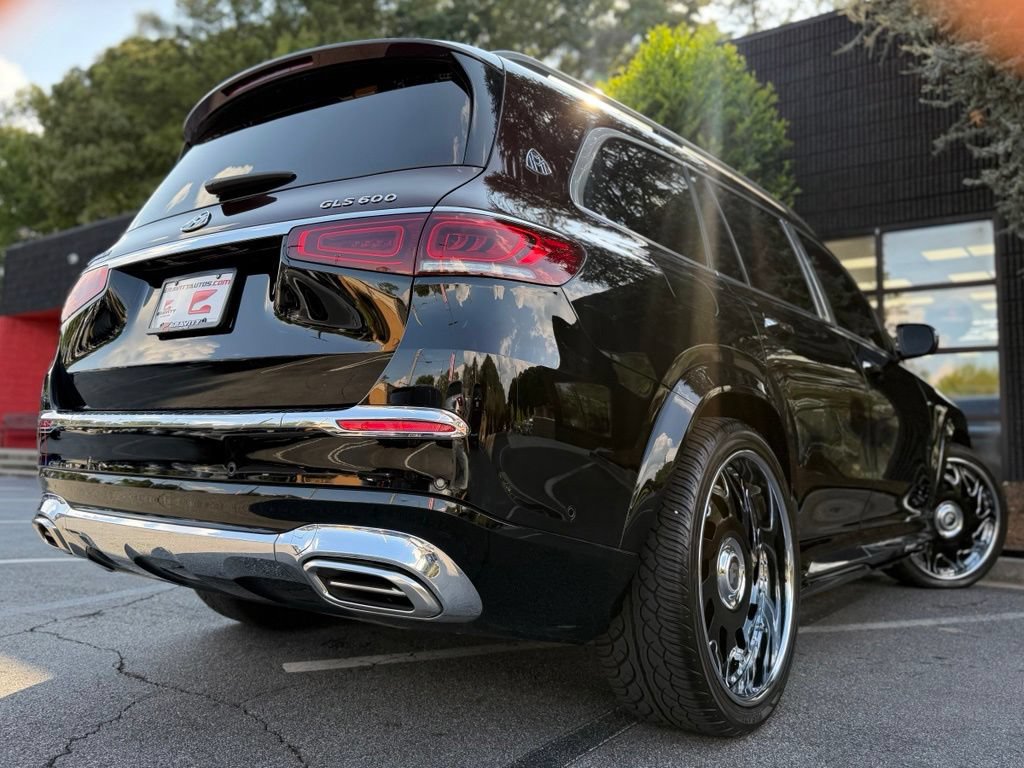 Used 2022 Mercedes-Benz Maybach GLS 600 4MATIC image 13