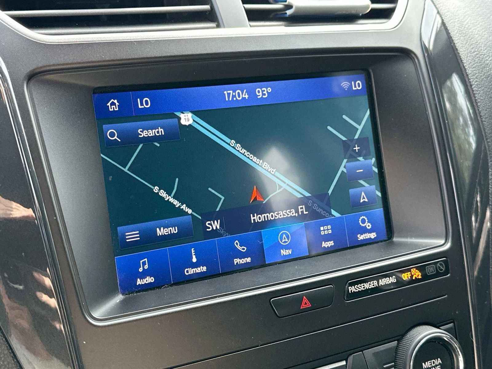Used 2019 Ford Explorer XLT w/ Equipment Group 201A FWD image 21