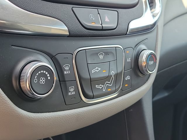 Certified 2024 Chevrolet Equinox LS w/ LS Convenience Package FWD image 30