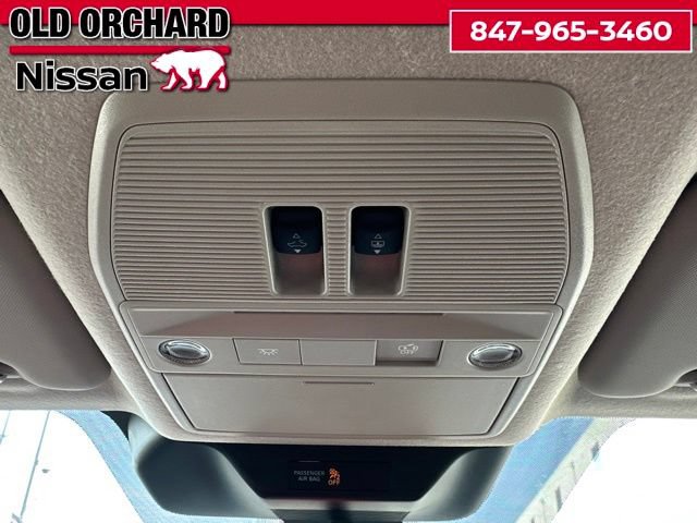 Used 2025 Nissan Kicks SV w/ SV Premium Package AWD/4WD image 17